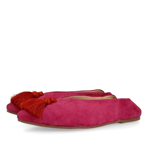 Babuchas Fuxia Con Detalle De Borlas Rojas Para Mujer 45287