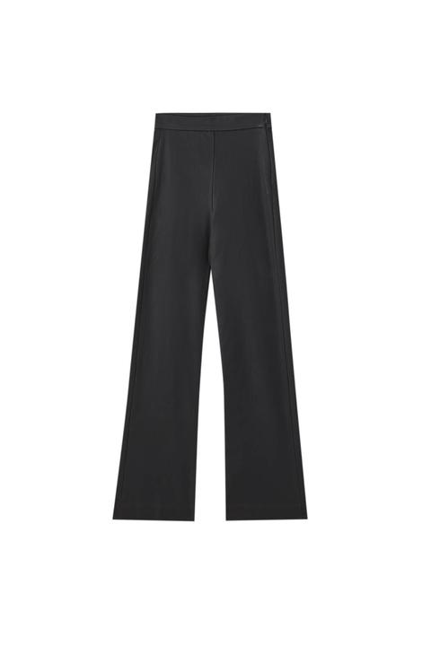 Pantalón Coated Kick Flare