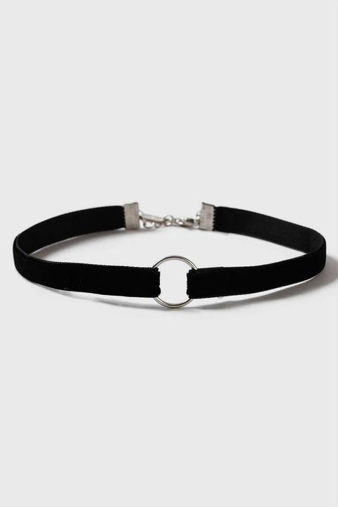 Thin Velvet Ring Choker Necklace