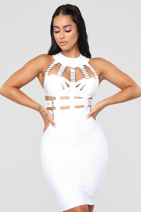 Fashion nova 2024 white bandage dress