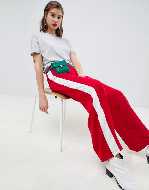 Asos Design - Pantaloni Sportivi Rossi Con Riga Laterale A Contrasto E Fondo Ampio - Rosso