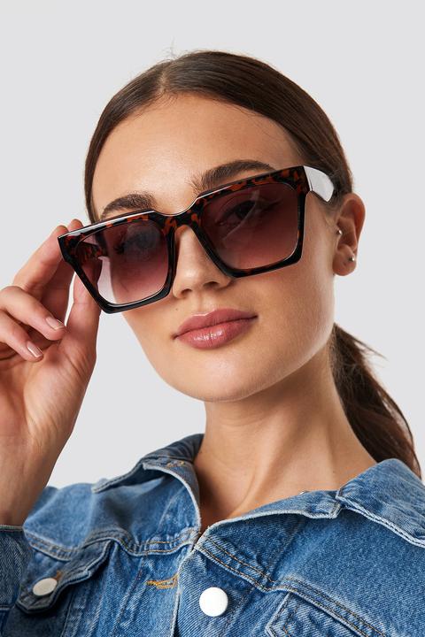 Oversize Squared Sunglasses Tortoise