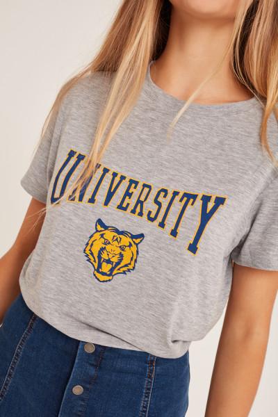 Camiseta University