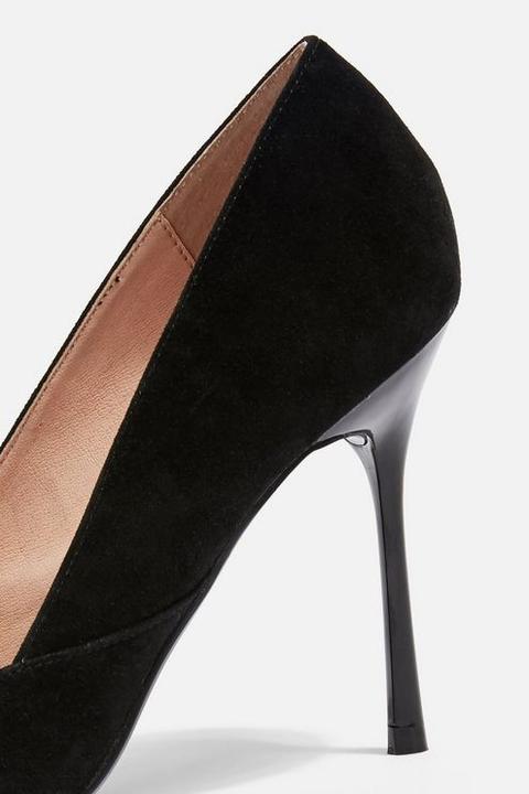 gigi court heels