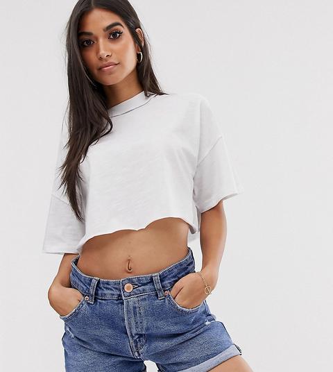 Asos Design Petite – Kurzes T-shirt In Weiß Mit Kastigem Schnitt Und Freiliegenden Nähten