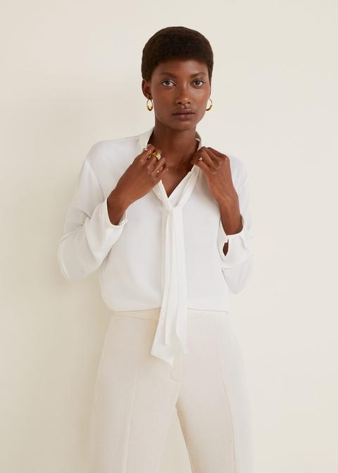 Blusa Fluida from Mango on 21 Buttons