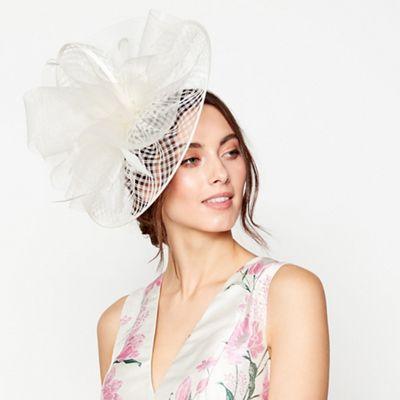 Debut - Ivory Windowpane Swoop Fascinator