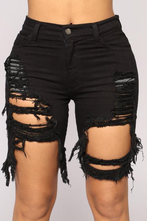 Sheana Bermuda Shorts - Black