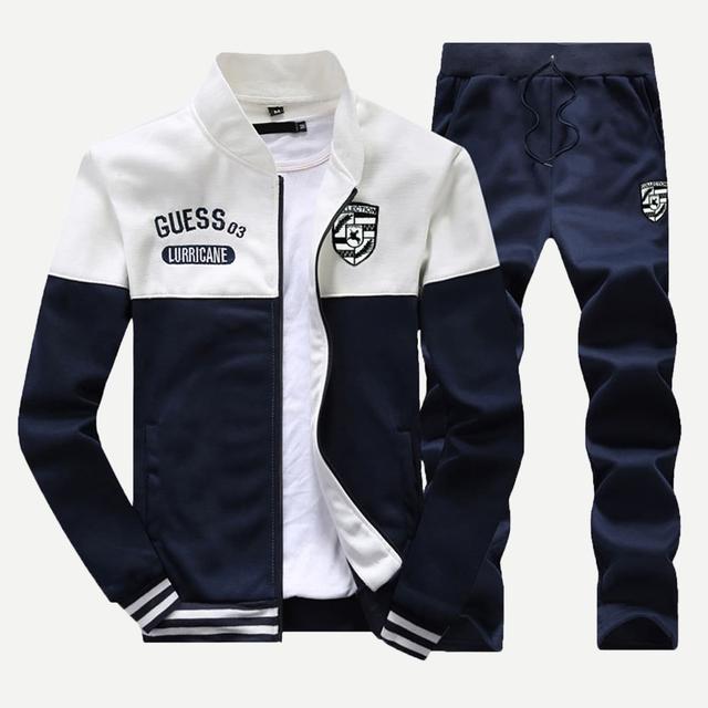 Felpa Da Uomo Con Ricamo A Lettera Con Pantaloni from SheIn on 21 Buttons