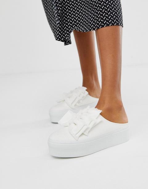 white mule trainers