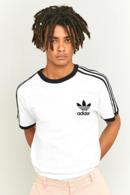Hubert Hudson ajustar compañero Adidas Originals California 3-stripe White T-shirt - Mens S de Urban  Outfitters en 21 Buttons