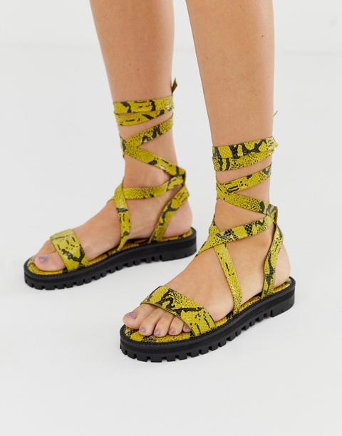 Asos Design - Faster - Sandali Allacciati Alla Caviglia In Pelle Gialla Effetto Serpente Con Suola Spessa - Giallo