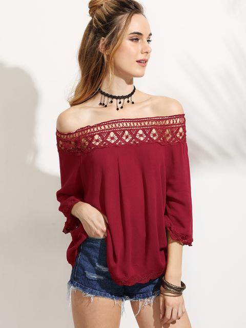 Blusa Con Spalle Scoperte E Scollo In Pizzo