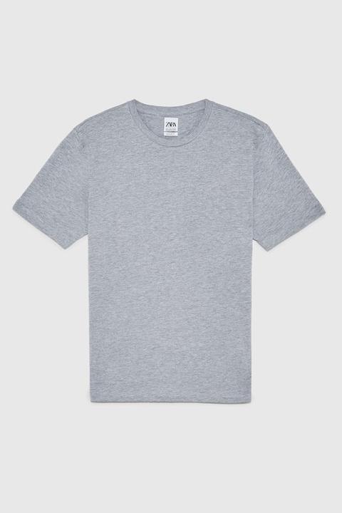 Camiseta Básica Regular Fit