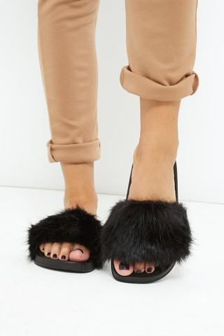 Monique Black Faux Fur Sliders