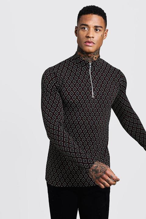 muscle fit jumper