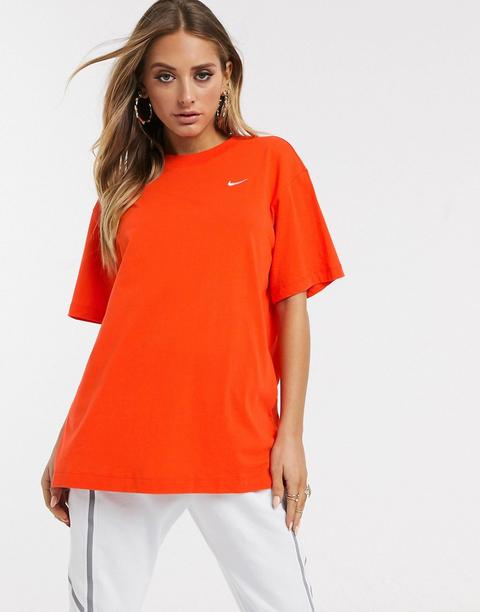 Camiseta Extragrande Naranja Con Logo Pequeño De Nike