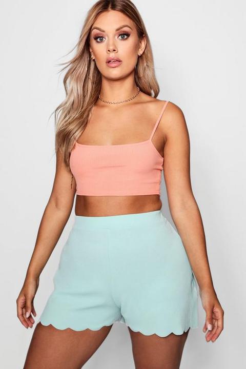 Plus Scallop Hem Tailored Shorts