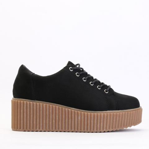 Niala Flatform Trainers In Black Faux Suede