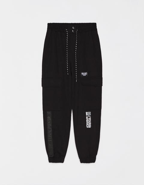 Pantalón Jogger Con Bolsillos