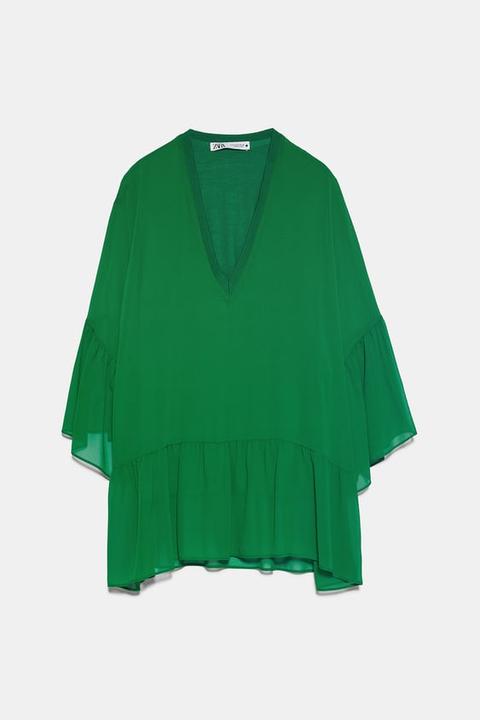 Blusa Fluida Volante