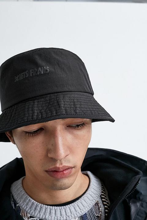 urban outfitters black bucket hat