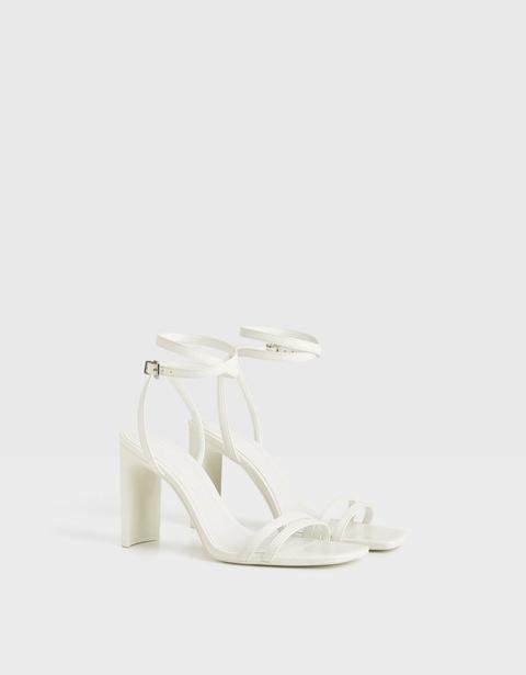 Sandales À Talon Avec Double Bride À La Cheville