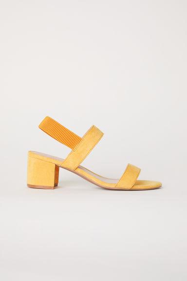 Sandalias