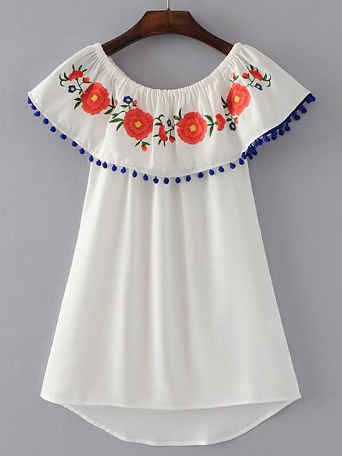 Vestido Asimétrico Con Pompones