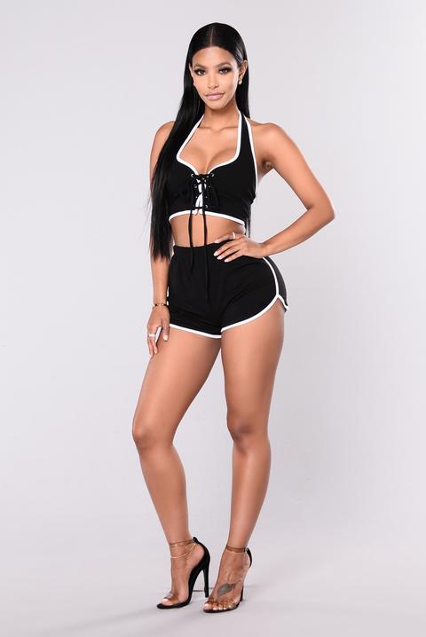 Liah Shorts - Black/white