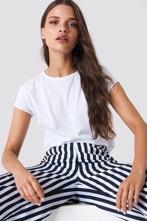 Na-kd Basic Raw Edge Tee - White