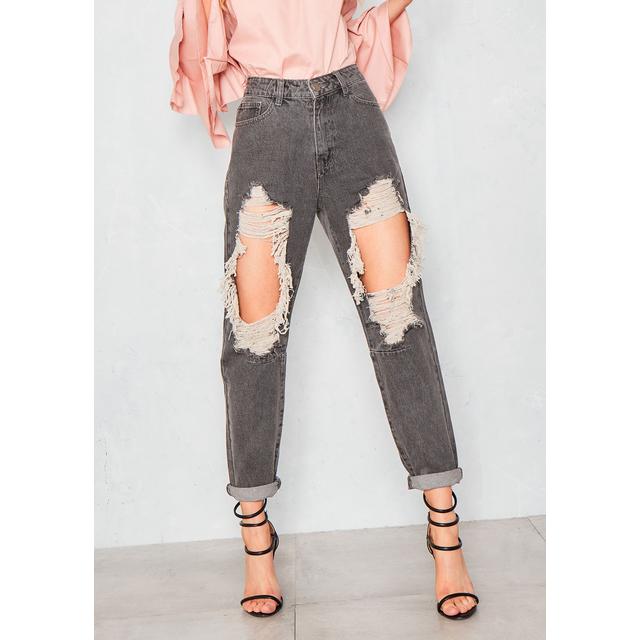 hera ripped jeans