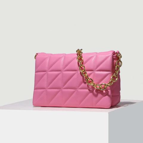 Quilted Pattern Chain Shoulder Bag