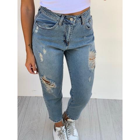 Jeans Mom Con Strappi