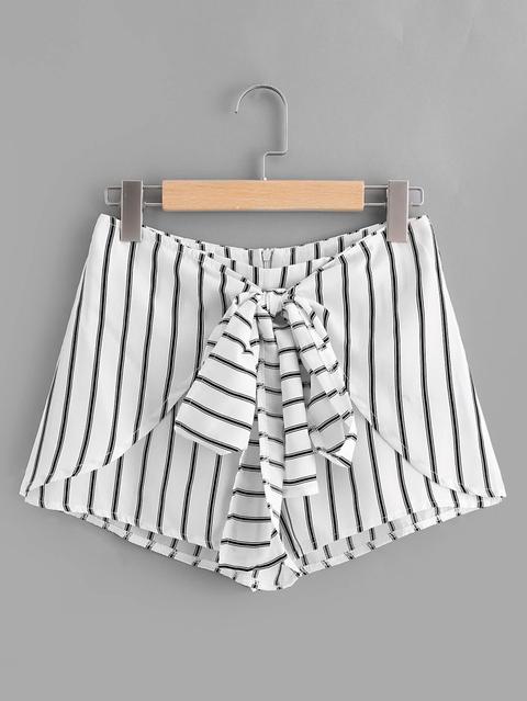 Striped Bow Tie Front Zipper Shorts