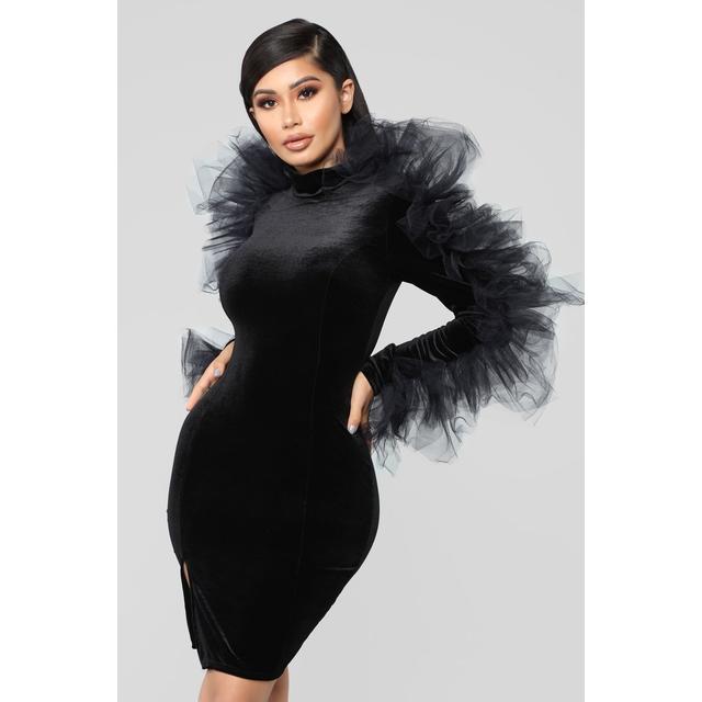 fashion nova black velvet dress