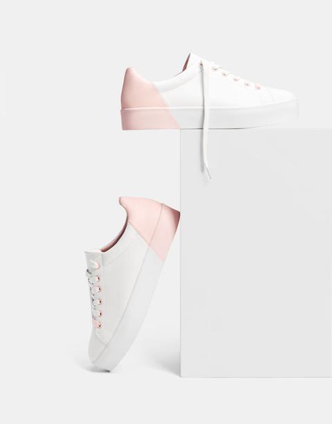 Zapatilla Cordones Detalle Rosa