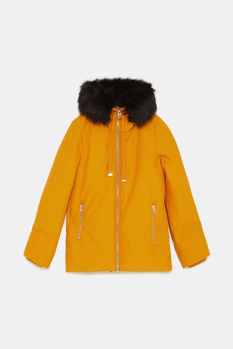 Parka Acolchada Capucha