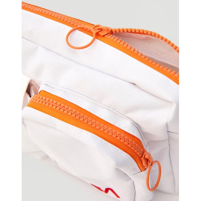 pull and bear nasa backpack