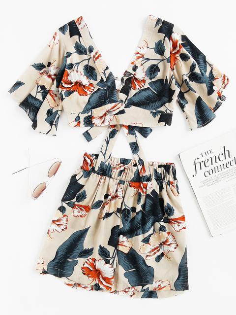 Plunging V-neckline Printed Random Knot Crop Top With Shorts