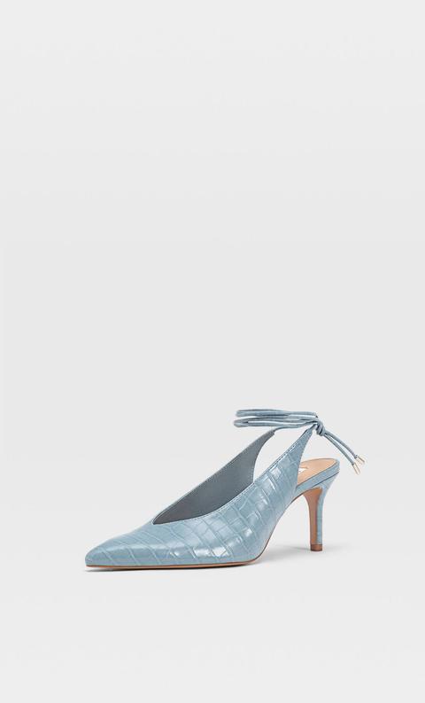 Zapatos Tacón Atados Grabado