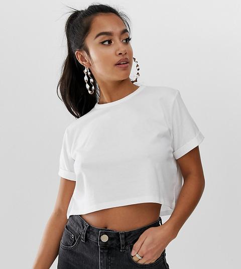 Asos Design Petite - T-shirt Corta Bianca In Cotone Biologico Con Maniche Risvoltate - Bianco