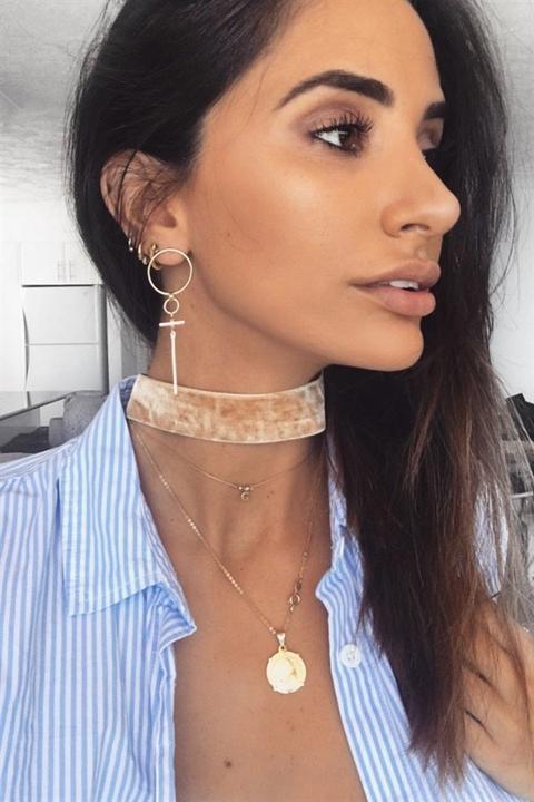 Romeo Velvet Choker