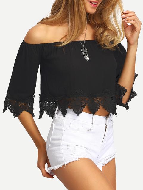 Blusa Crop Con Orli In Pizzo Smerlato E Senza Spalline