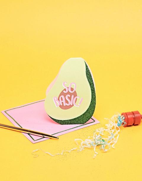 Tarjeta De Cumpleaños Con Diseño De Aguacate So Basic De Skinnydip