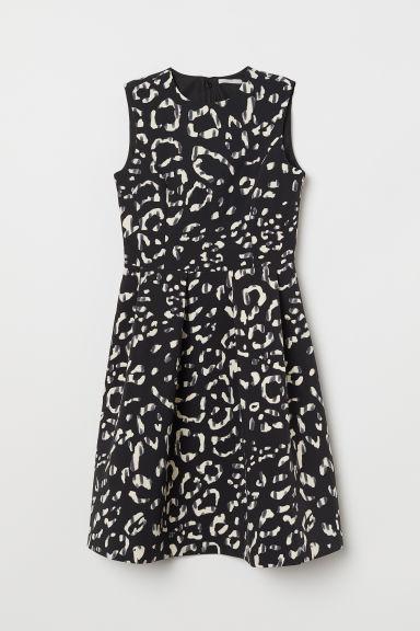 H & M - Vestido Sin Mangas - Negro