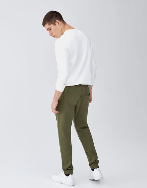 Pantalón Jogging Básico from Pull and Bear on 21 Buttons