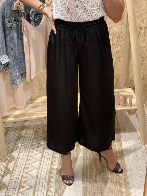 Pantalón Culotte Negro Satinado