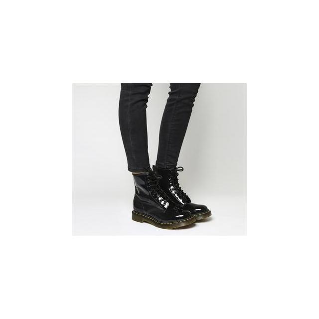 8 eyelet lace up boots black patent