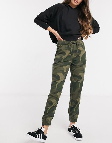 Joggers Con Estampado De Camuflaje Verde Y Cordón En La Cintura De Hollister-multicolor